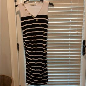 Knit maternity dress